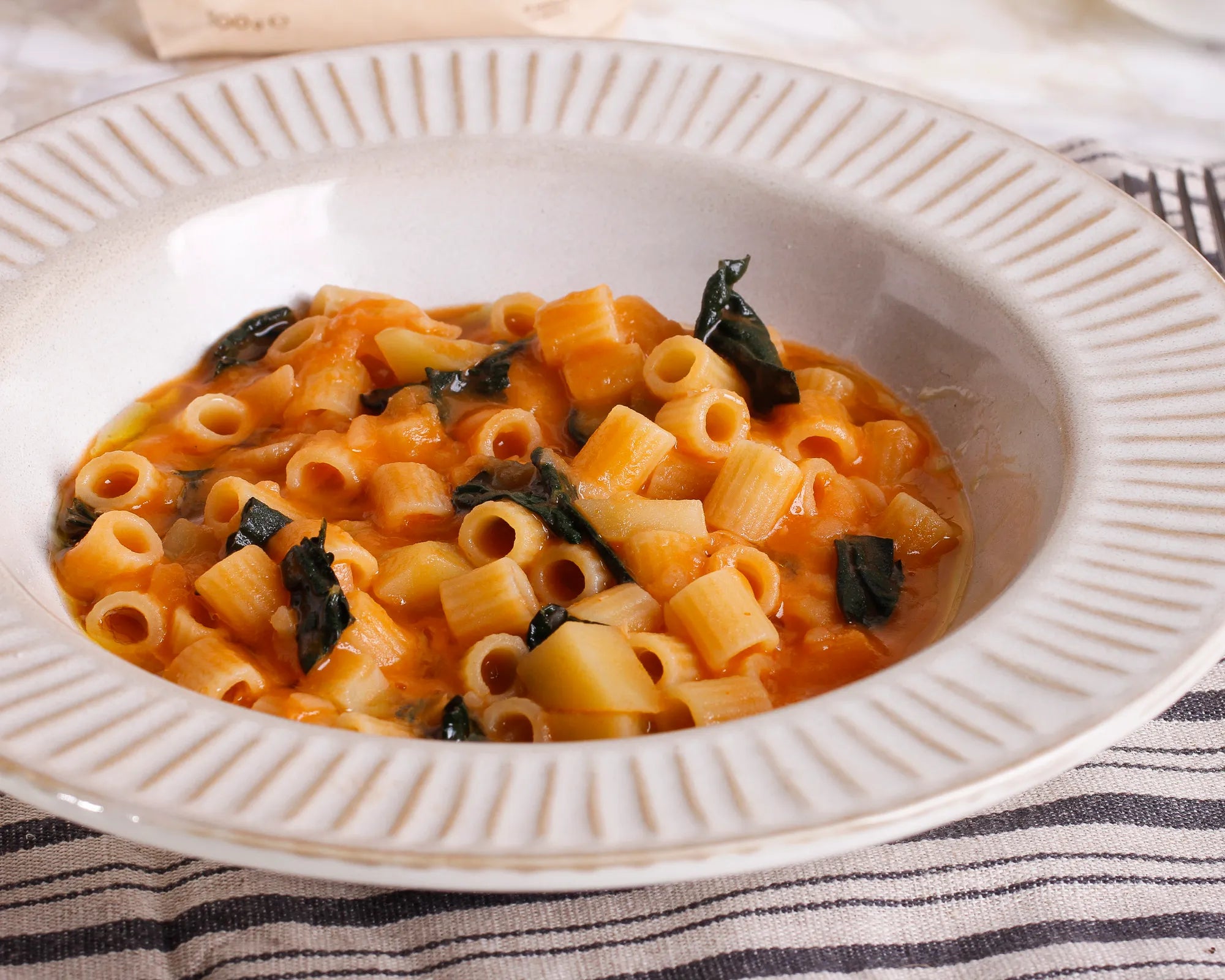 Black cabbage, potato and bean soup 