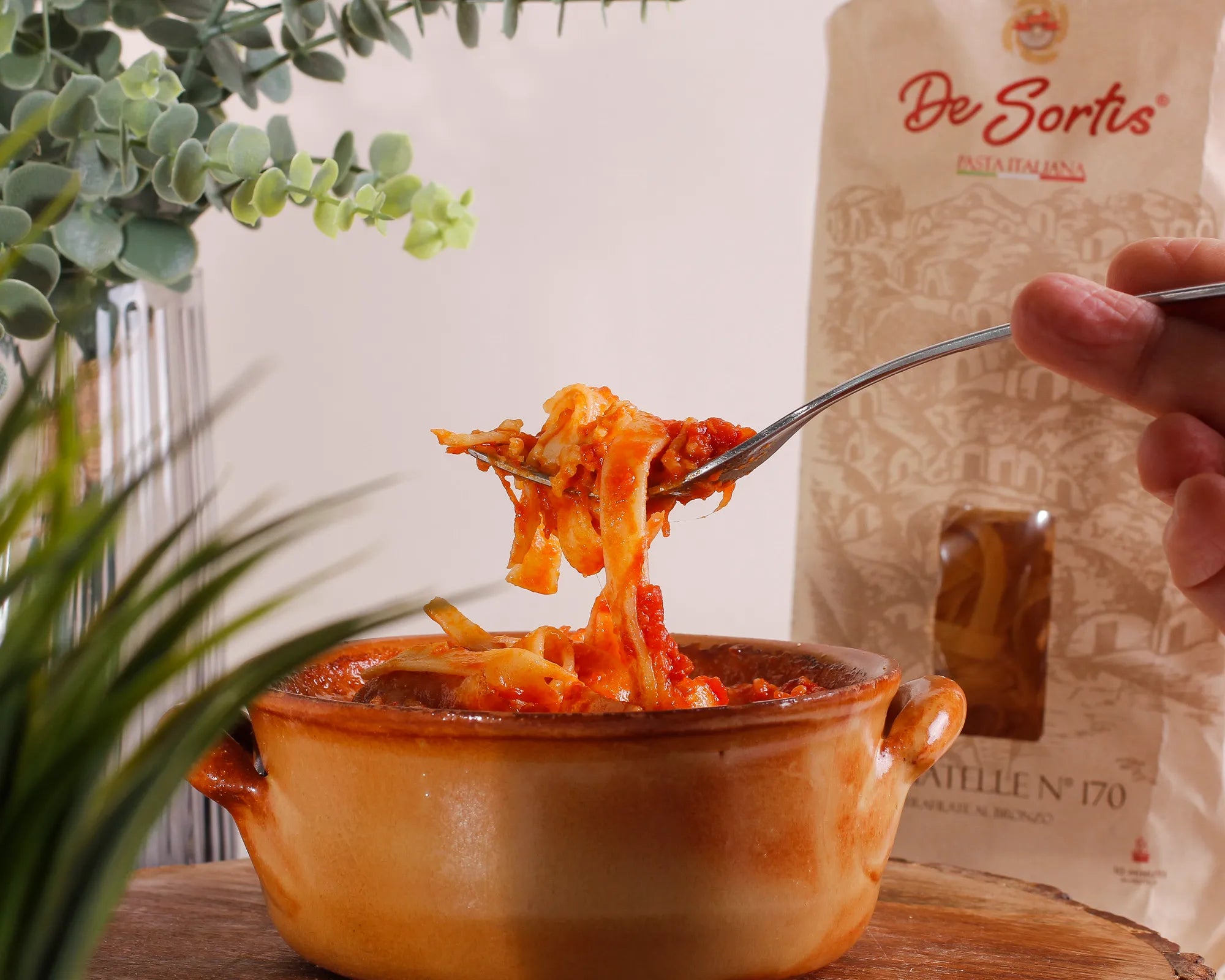 Baked Sorrento-style tagliatelle 