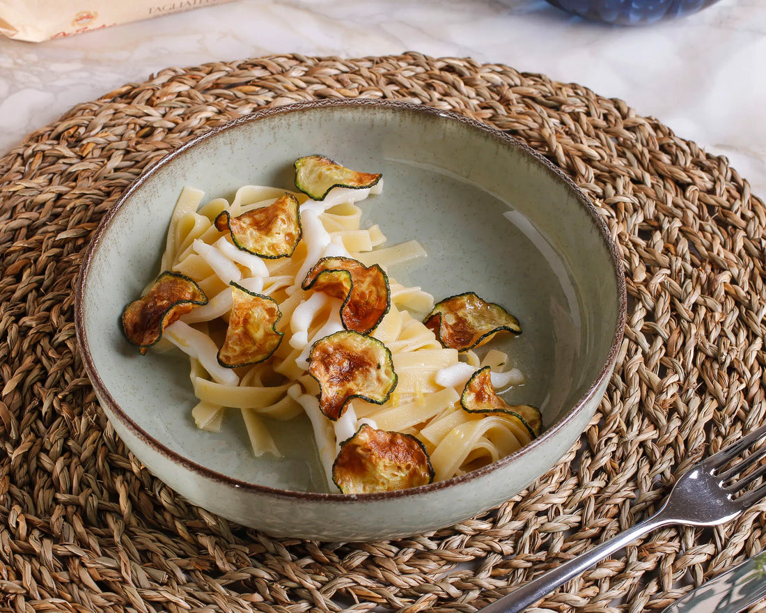 Tagliatelle al limone con calamari e zucchine