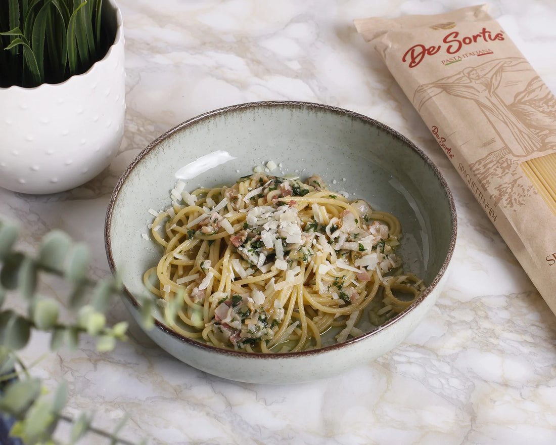 Spaghetti alla molisana cipolla, pancetta e pecorino