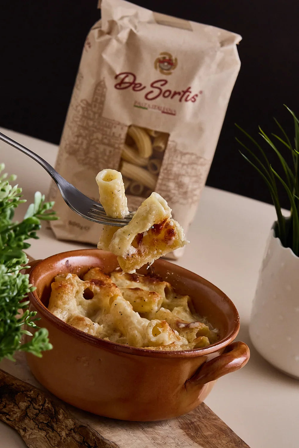 Sformato di tortiglioni gratinati alla cacio e pepe